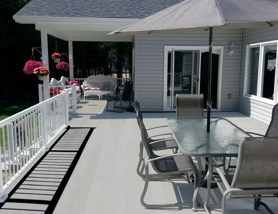 Aristocrat Natural retractable awning
